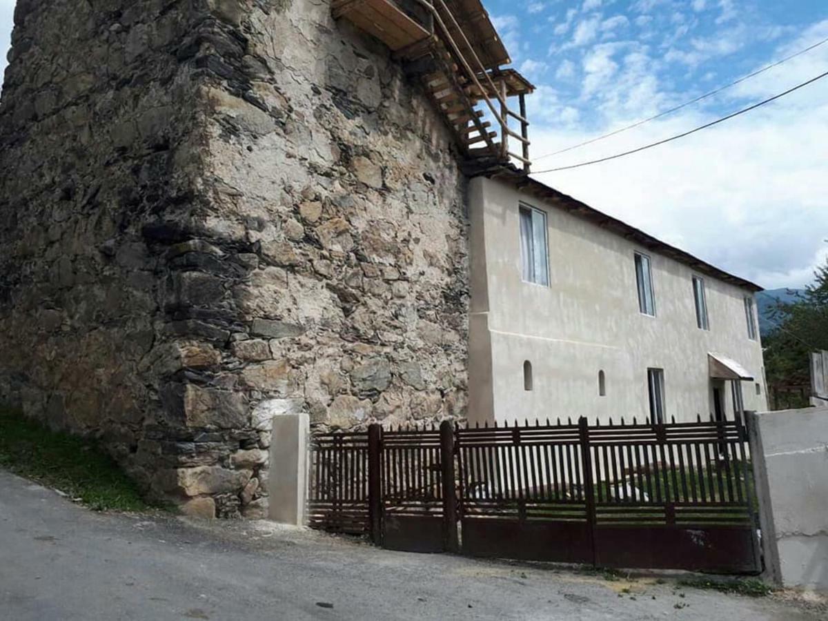 Guesthaus King Seti Hotel Mestia Exterior foto